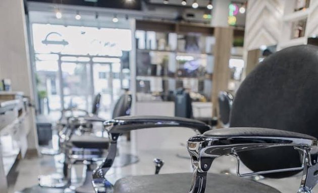 Photo of Barber Shop & Hair Salon Deauville Au Masculin