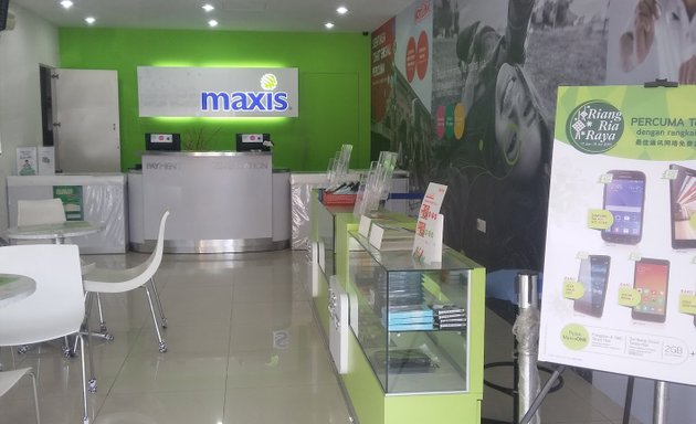 Photo of Maxis