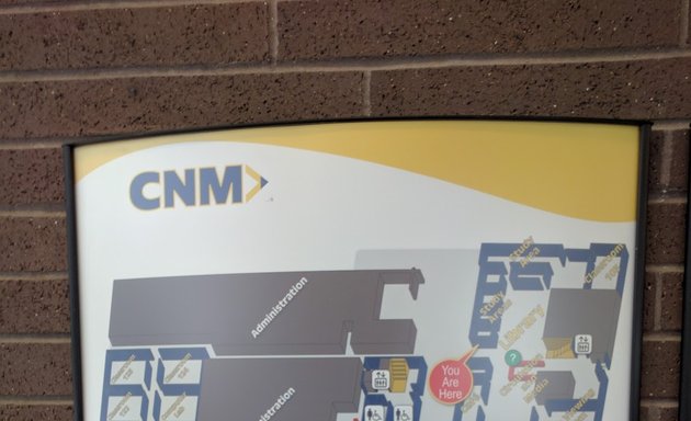 Photo of CNM Jeannette Stromberg Main Campus Library