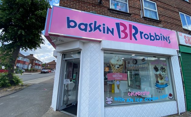 Photo of Baskin Robbins Colindale