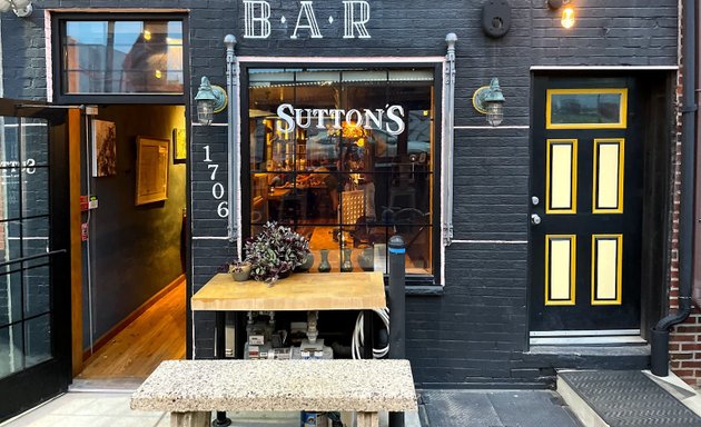 Photo of Sutton's Bar