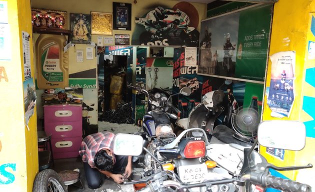 Photo of Vignesh Bike service point