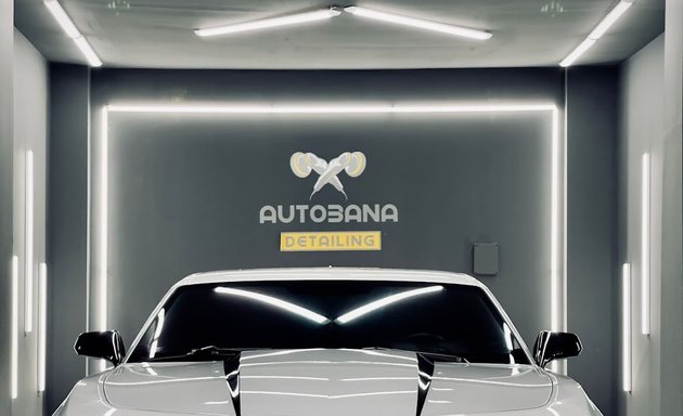 Foto de AutoBana lavadero de coches y taller de mecánica