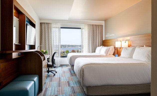Photo of EVEN Hotel Seattle Downtown - Lake Union