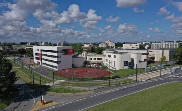 Photo de EM Normandie Business School - Campus de Caen