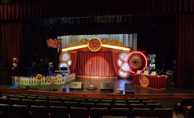 Photo of Gong Show Off Broadway