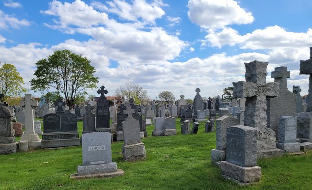 Photo of Saint Raymond's Cemetery - Old Section