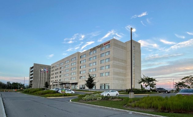 Photo of Courtyard by Marriott Montreal Airport