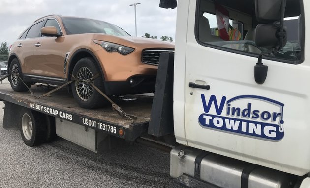 Photo of Windsor Towing