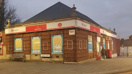 Photo of Erith PO Off-Licence