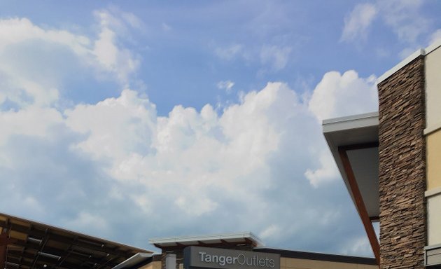 Photo of Tanger Outlets Ottawa