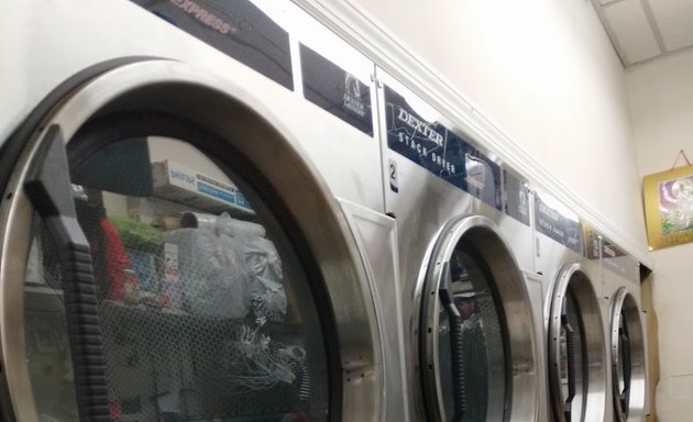 Photo of No 1 Laundromat