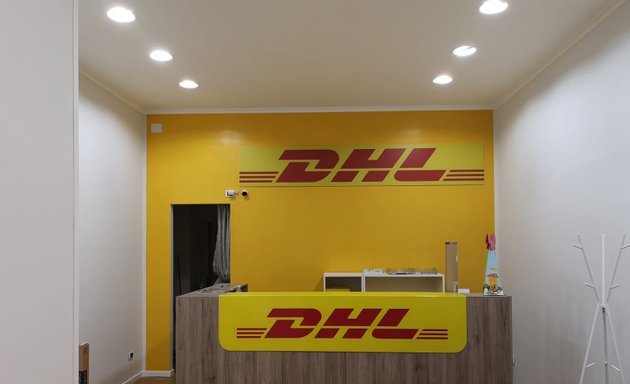 foto DHL Express Roma San Giovanni