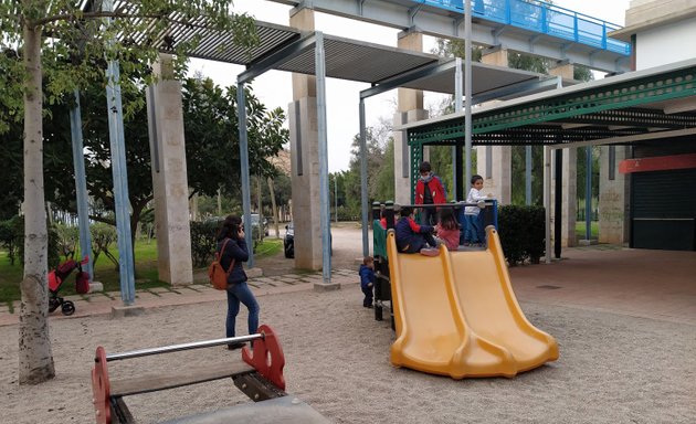 Foto de Parque infantil Calle física