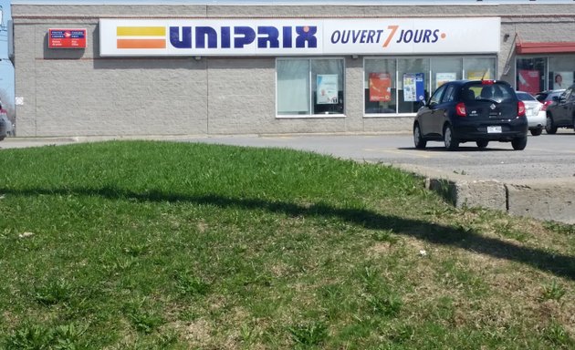 Photo of Uniprix Gaétan Couillard et Simon Moretti - Pharmacie affiliée