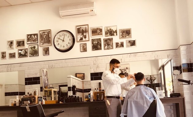 Foto de The barber shop Fernando Gilabert / peluquería de caballeros