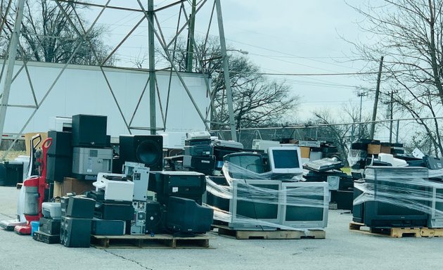 Photo of Residential Waste and Recycling Facilities