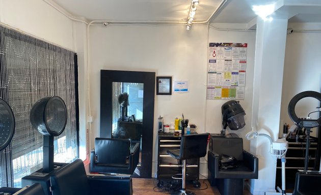 Photo of Dana Banks Salon