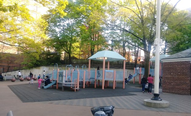 Photo of Willow Lake Playground