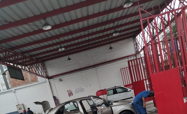 Foto de Mekanitech Car Wash