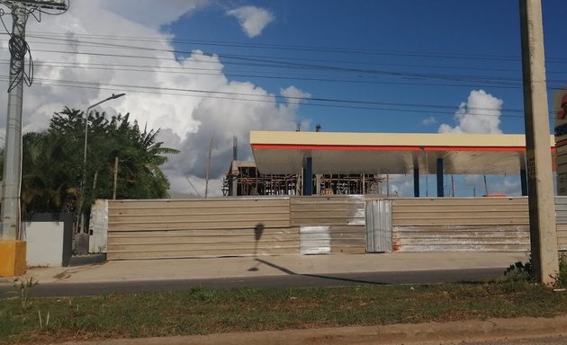 Foto de Gasolinera SIGMA, sector Ciudad Del Este