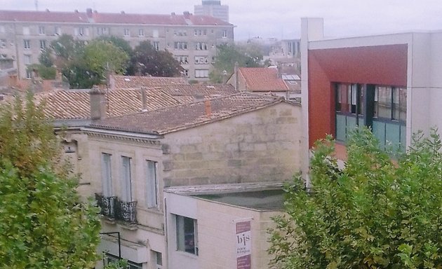 Photo de Bordeaux International School