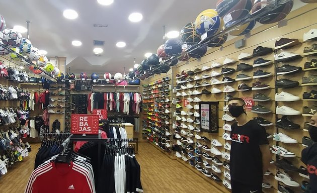 Foto de SCORER Tienda de Deportes Carabanchel