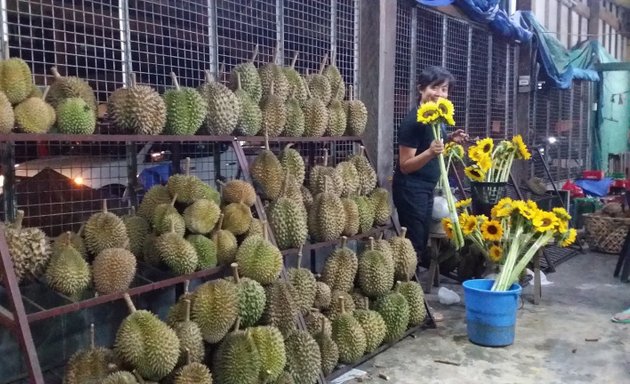 Photo of Belviz Farms Store (formerly Rosarios Fruits)