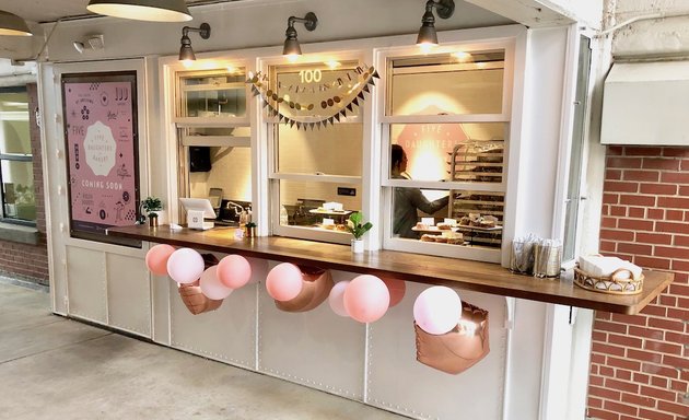 Photo of Five Daughters Bakery | Westside Provisions