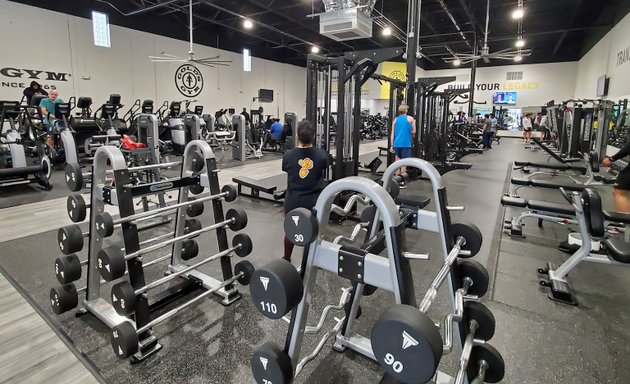 Photo of Gold's Gym