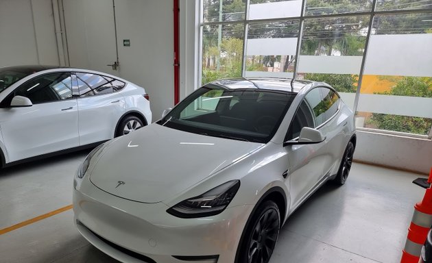 Foto de Tesla Center Guadalajara