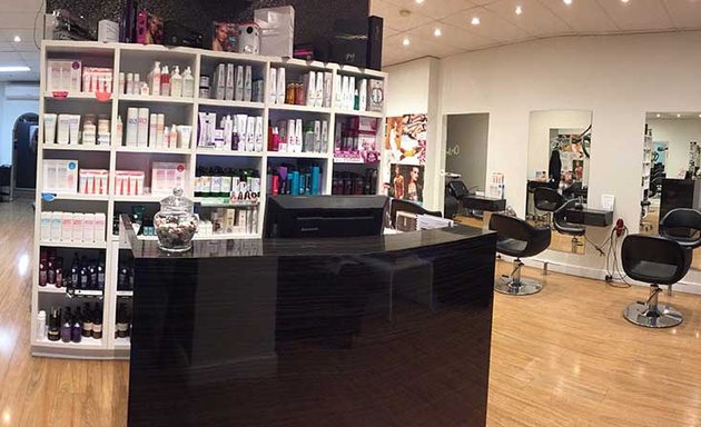 Photo of Zigbi Hairdressing