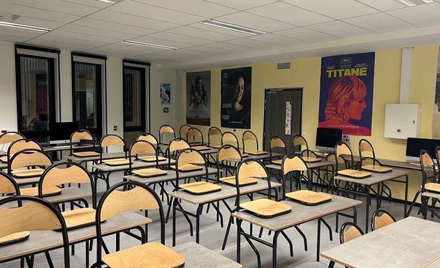 Photo de Lycée Honoré d'Urfé