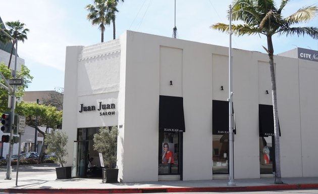 Photo of Juan Juan Salon