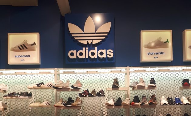 Photo de adidas Originals Store RENNES