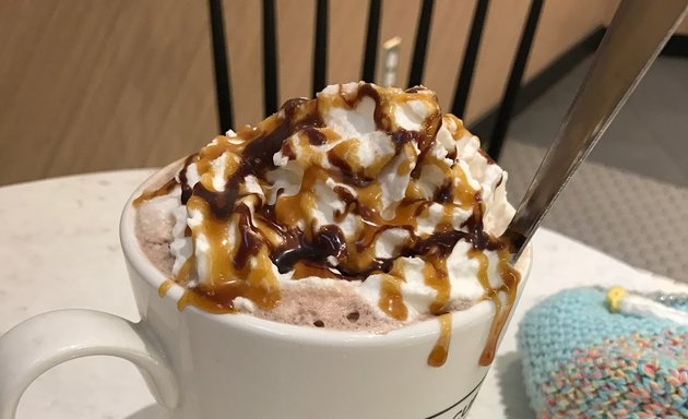 Photo of Second Cup Café featuring Pinkberry Frozen Yogurt