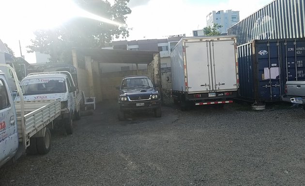 Foto de Estacionamiento Don F