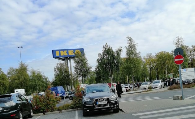 Foto von Kundenparkplatz Gewerbegebiet