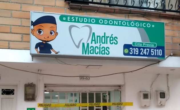 Foto de Estudio Odontologico Andres Macias G.