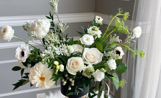 Photo of La Belle Fleur Florist | Same Day Delivery | Vaughan . Richmond Hill . Thornhill . Scarborough . North York . Markham