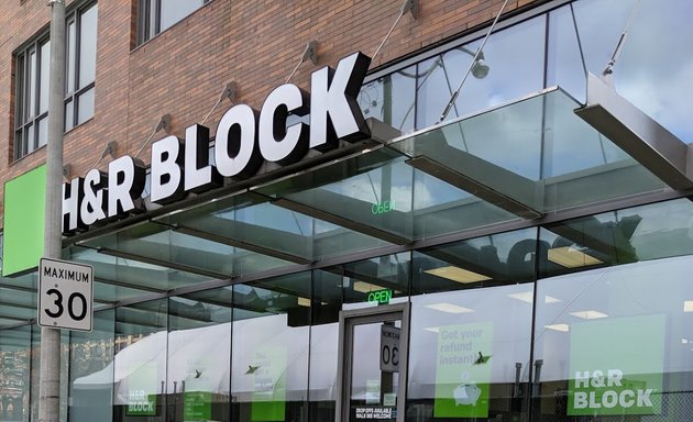 Photo of H&R Block