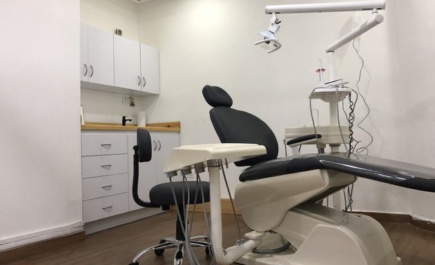 Foto de HL Dental Studio