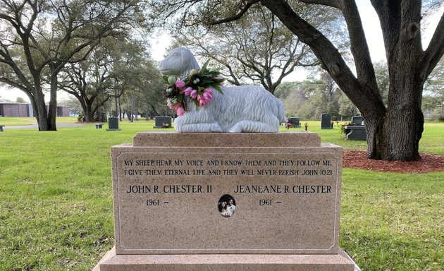 Photo of West Memorials - WestMemorials.com