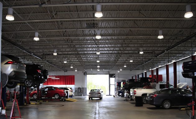 Photo of Toyota Parts & Service Center