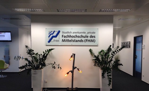 Foto von Fachhochschule des Mittelstands (FHM) - Campus Köln