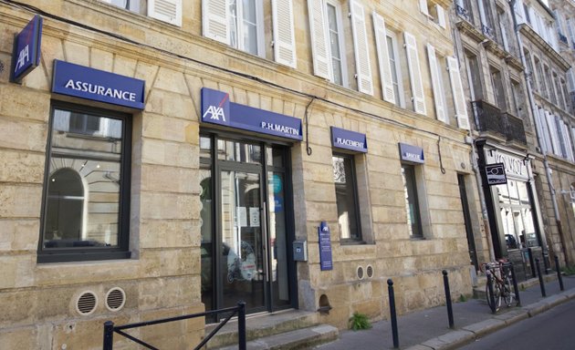 Photo de AXA Assurance et Banque Paul-Henri Martin