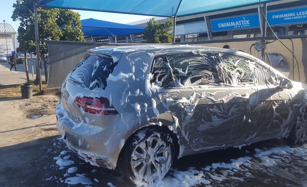 Photo of Big Blue Car Wash