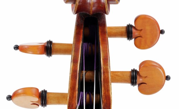 Photo of Quinney Violins