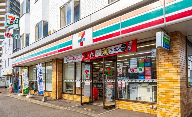 写真 セブン-イレブン 札幌北野６条店