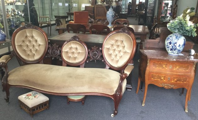 Photo of Albion Antiques pty ltd